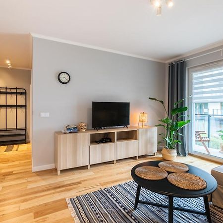 Komfortowy Apartament Z Parkingiem Wrocław Exterior foto